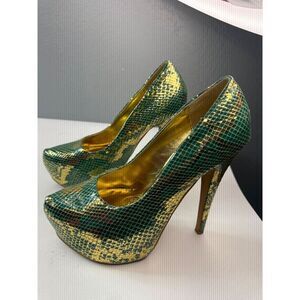 Green & Gold Snake Print Platform‎ High Heels Size 9
